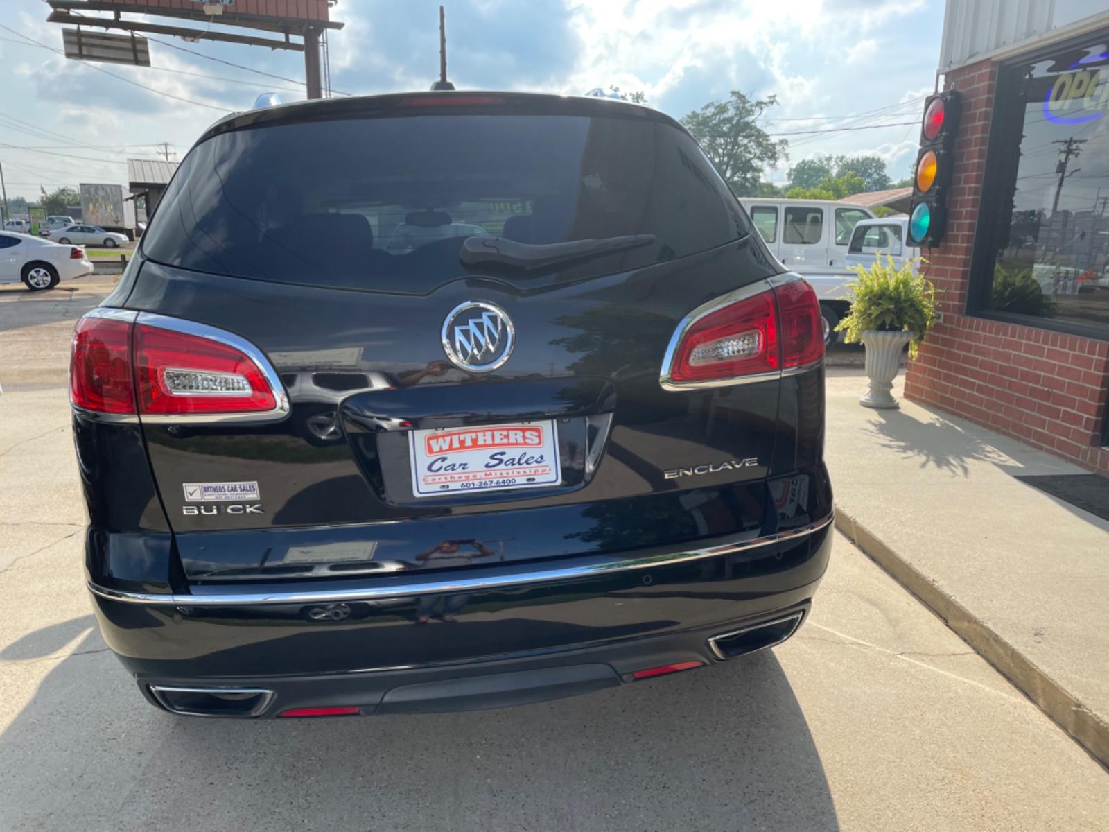 2016 Black /Black Buick Enclave Leather FWD (5GAKRBKDXGJ) with an 3.6L V6 DOHC 24V engine, 6-Speed Automatic Overdrive transmission, located at 204 Hwy. 16 East, Carthage, MS, 39051, (601) 267-7277, 0.000000, 0.000000 - Photo #3