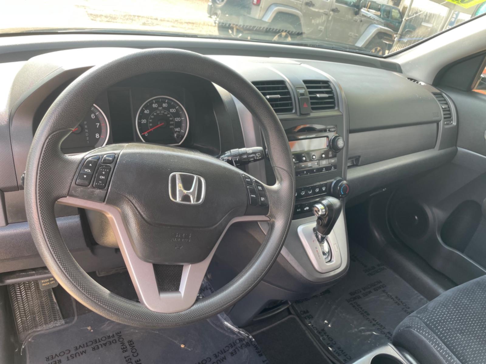 2009 Black /Black Honda CR-V EX 2WD 5-Speed AT (3CZRE38569G) with an 2.4L L4 DOHC 16V engine, 5-Speed Automatic transmission, located at 204 Hwy. 16 East, Carthage, MS, 39051, (601) 267-7277, 0.000000, 0.000000 - Photo #5