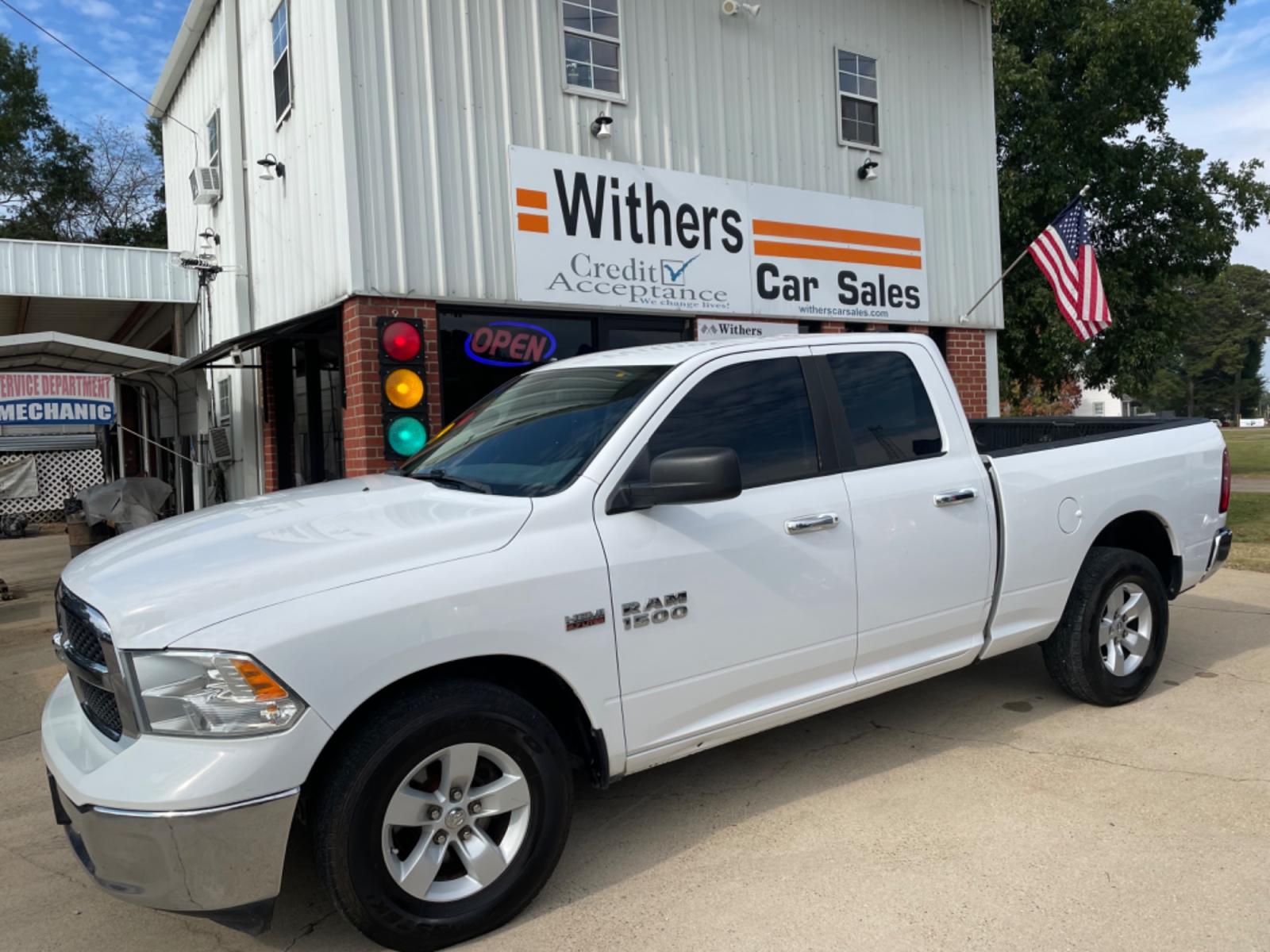 2016 White /Gray RAM 1500 SLT Quad Cab 2WD (1C6RR6GT5GS) with an 5.7L V8 OHV 16V engine, 6A transmission, located at 204 Hwy. 16 East, Carthage, MS, 39051, (601) 267-7277, 0.000000, 0.000000 - Photo #0