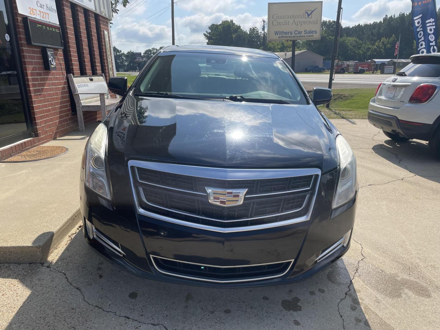 2016 Black /Beige Cadillac XTS (2G61M5S34G9) with an 3.6L engine, Auto transmission, located at 204 Hwy. 16 East, Carthage, MS, 39051, (601) 267-7277, 0.000000, 0.000000 - Photo#2