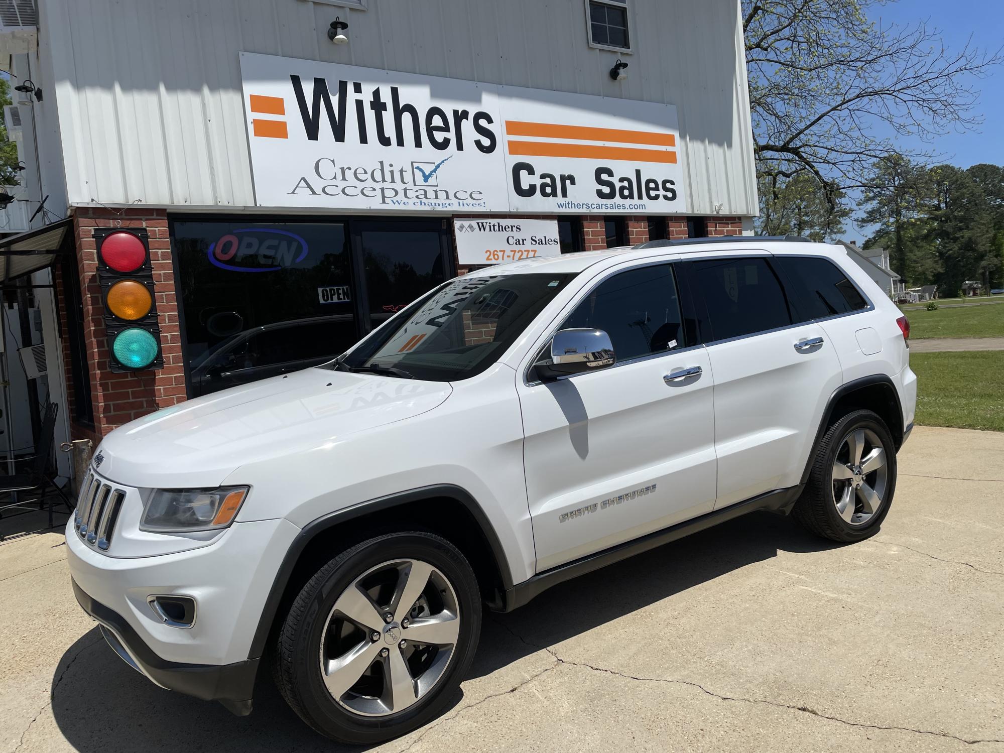photo of 2016 Jeep Grand Cherokee Limited 2WD