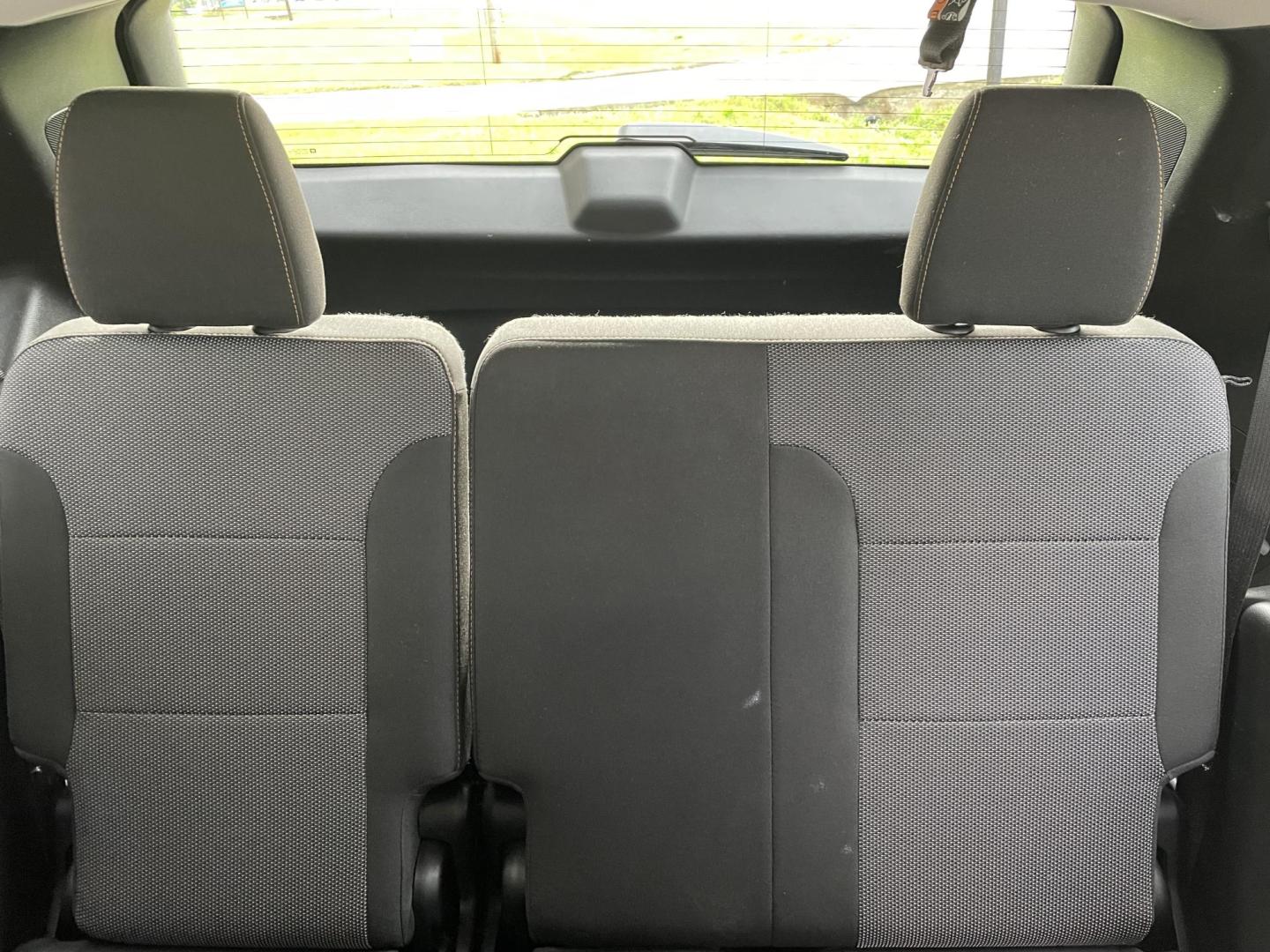 2019 SILVER /GRAY Chevrolet Traverse LS FL FWD (1GNERLKW4KJ) with an 3.6L V6 DOHC 24V engine, 9A transmission, located at 204 Hwy. 16 East, Carthage, MS, 39051, (601) 267-7277, 0.000000, 0.000000 - Photo#7