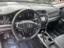 2017 Gray /Black Toyota Camry SE (4T1BF1FK9HU) with an 2.5L L4 DOHC 16V engine, 6A transmission, located at 204 Hwy. 16 East, Carthage, MS, 39051, (601) 267-7277, 0.000000, 0.000000 - Photo#5