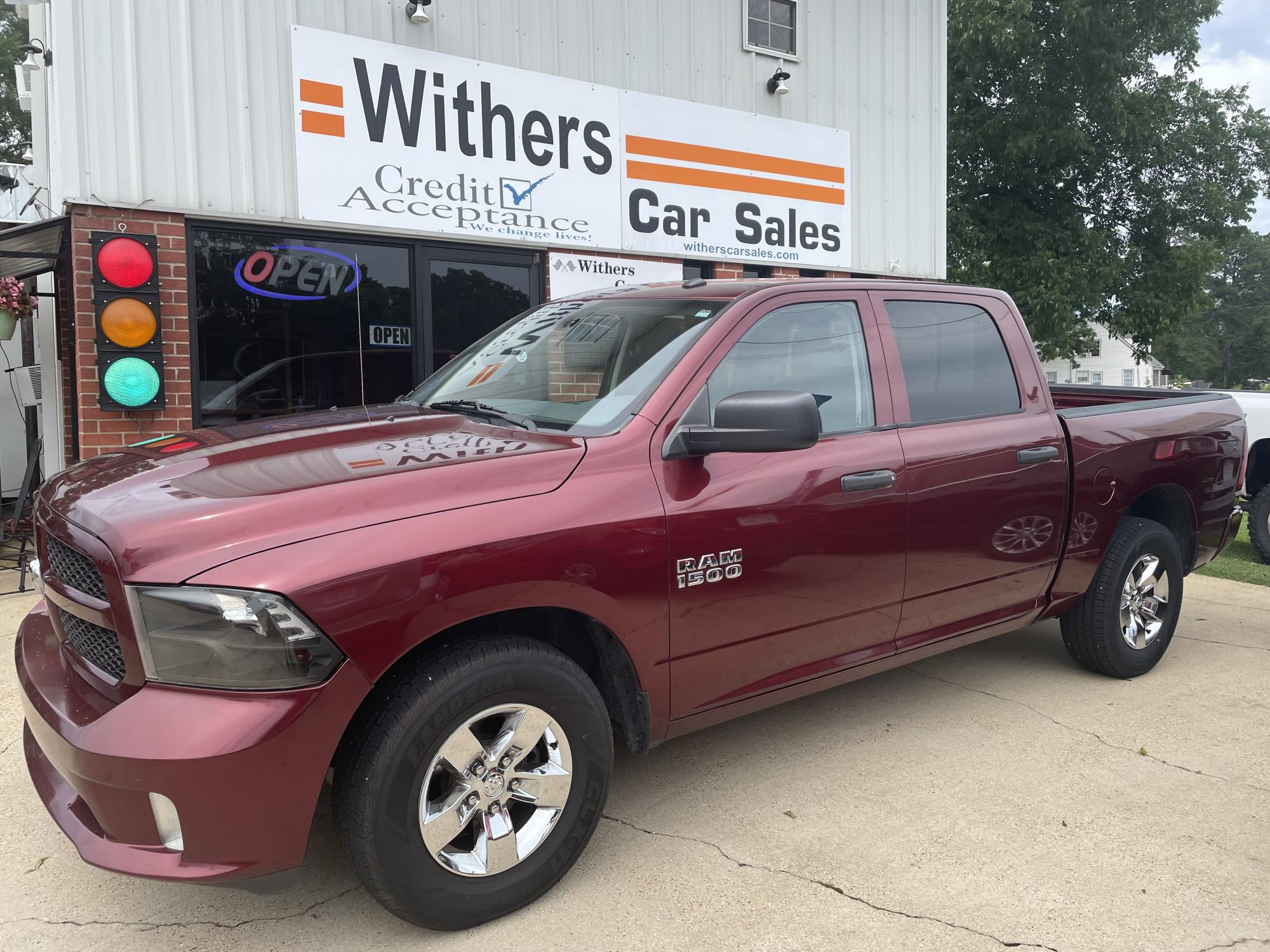 photo of 2018 RAM 1500 Tradesman Crew Cab SWB 2WD