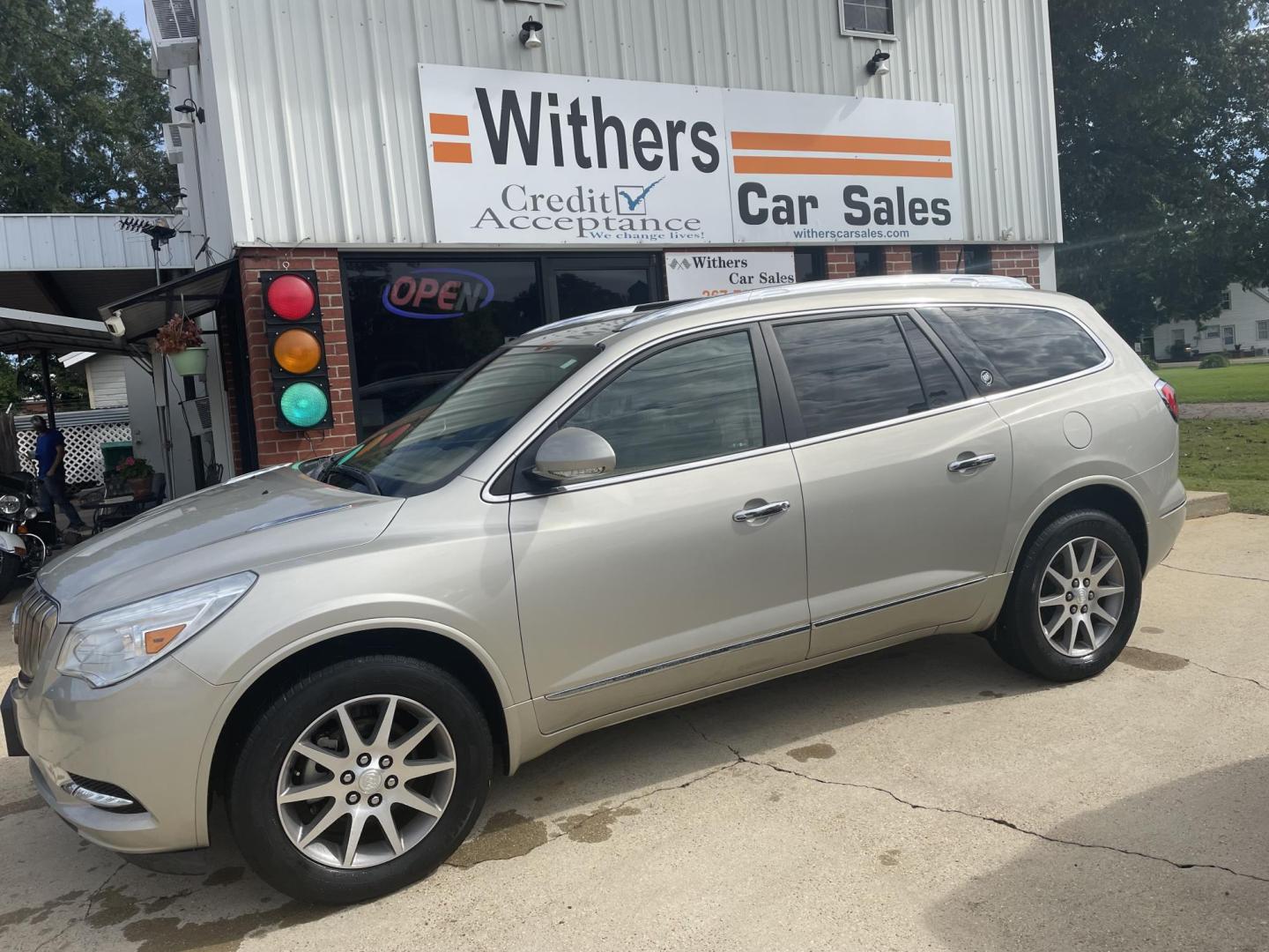 2016 Beige /Brown Buick Enclave Leather FWD (5GAKRBKD2GJ) with an 3.6L V6 DOHC 24V engine, 6-Speed Automatic Overdrive transmission, located at 204 Hwy. 16 East, Carthage, MS, 39051, (601) 267-7277, 0.000000, 0.000000 - Photo#0
