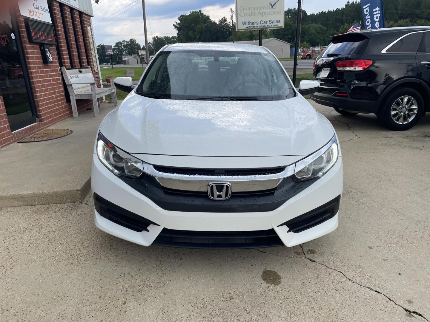 2018 White /Black Honda Civic LX Sedan CVT (2HGFC2F54JH) with an 2.0L L4 DOHC 16V engine, CVT transmission, located at 204 Hwy. 16 East, Carthage, MS, 39051, (601) 267-7277, 0.000000, 0.000000 - Photo#2