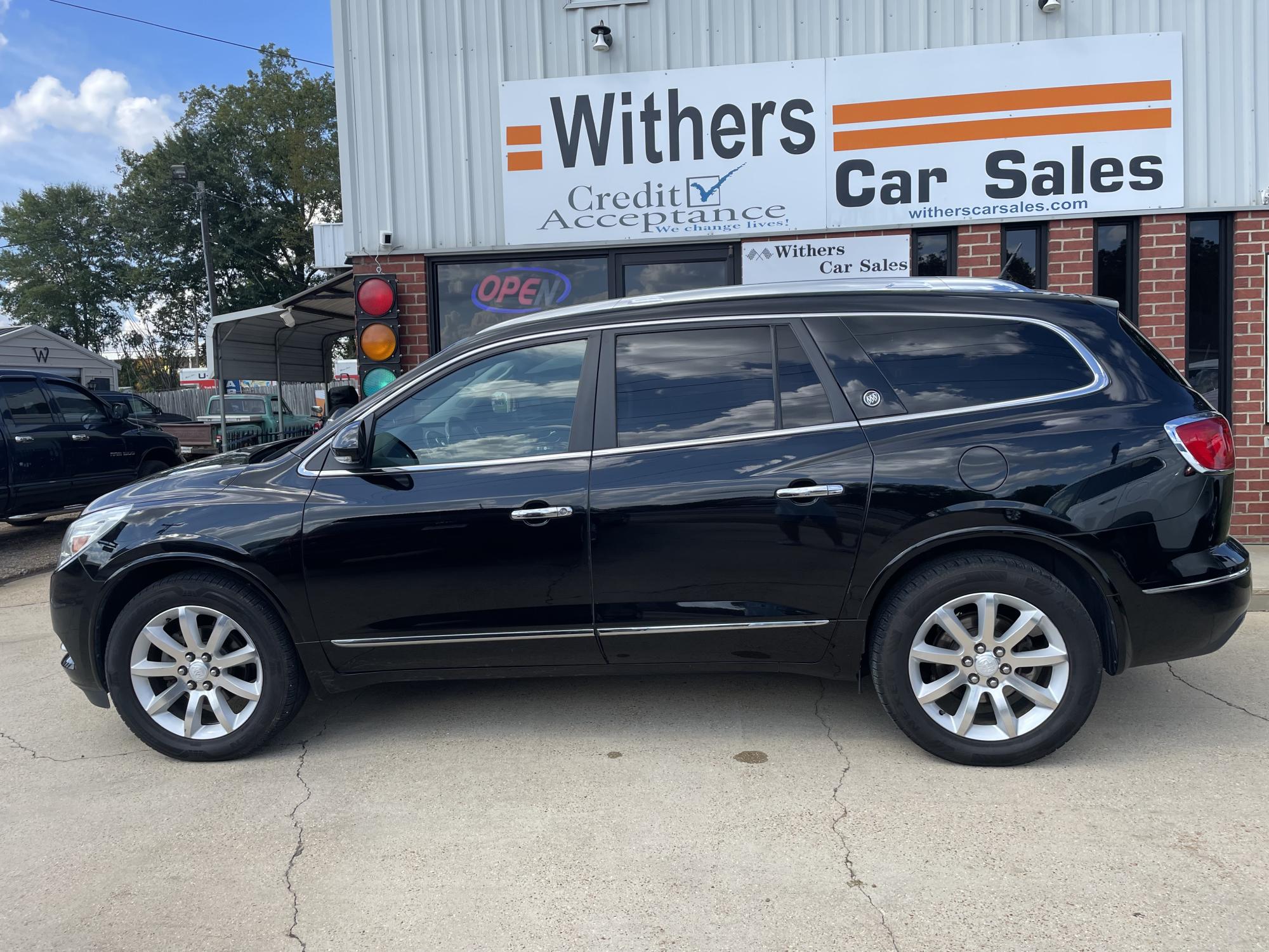 photo of 2017 Buick Enclave Premium FWD