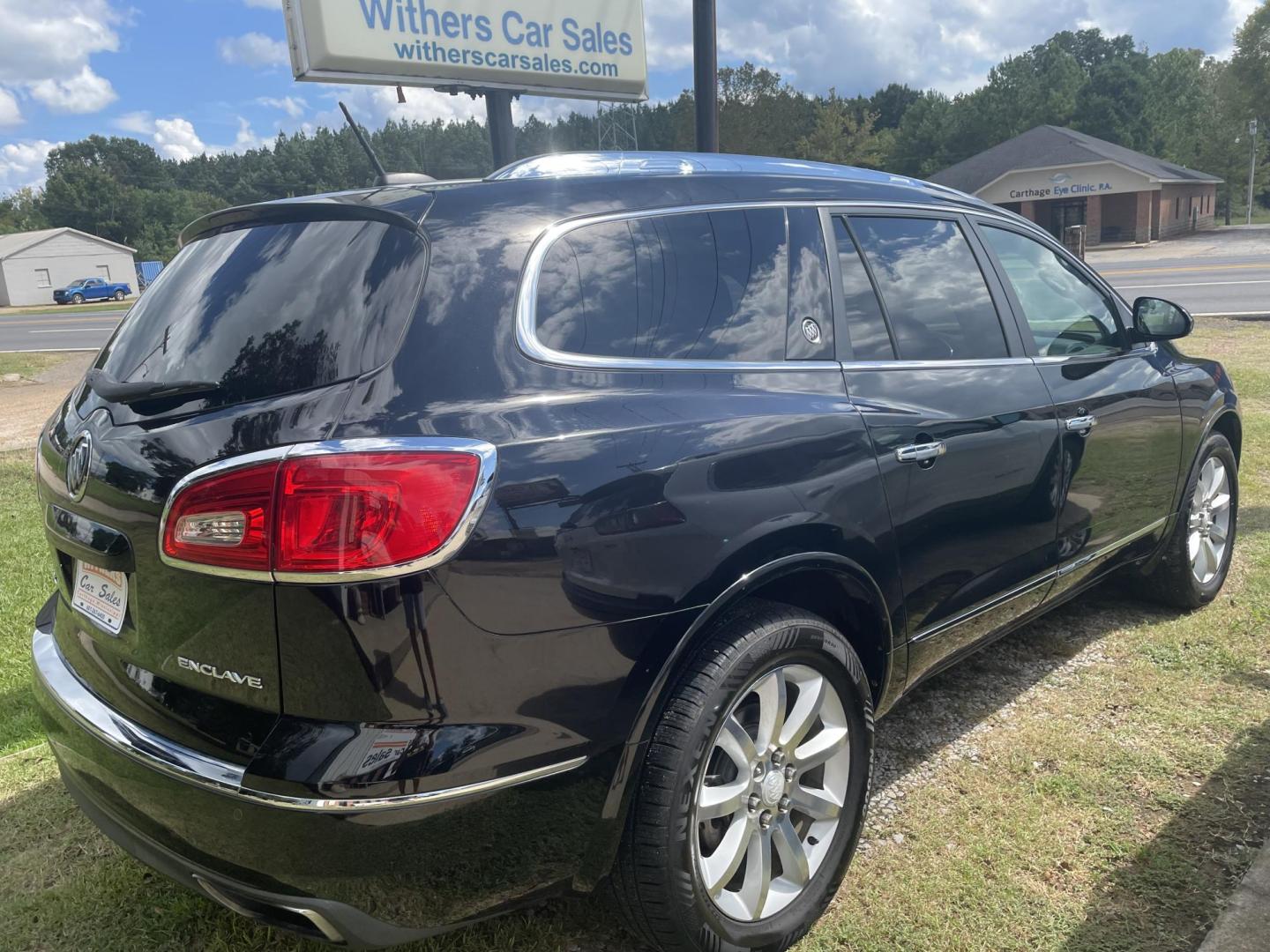 2017 Black /Black Buick Enclave Premium FWD (5GAKRCKD3HJ) with an 3.6L V6 DOHC 24V engine, 6A transmission, located at 204 Hwy. 16 East, Carthage, MS, 39051, (601) 267-7277, 0.000000, 0.000000 - Photo#3
