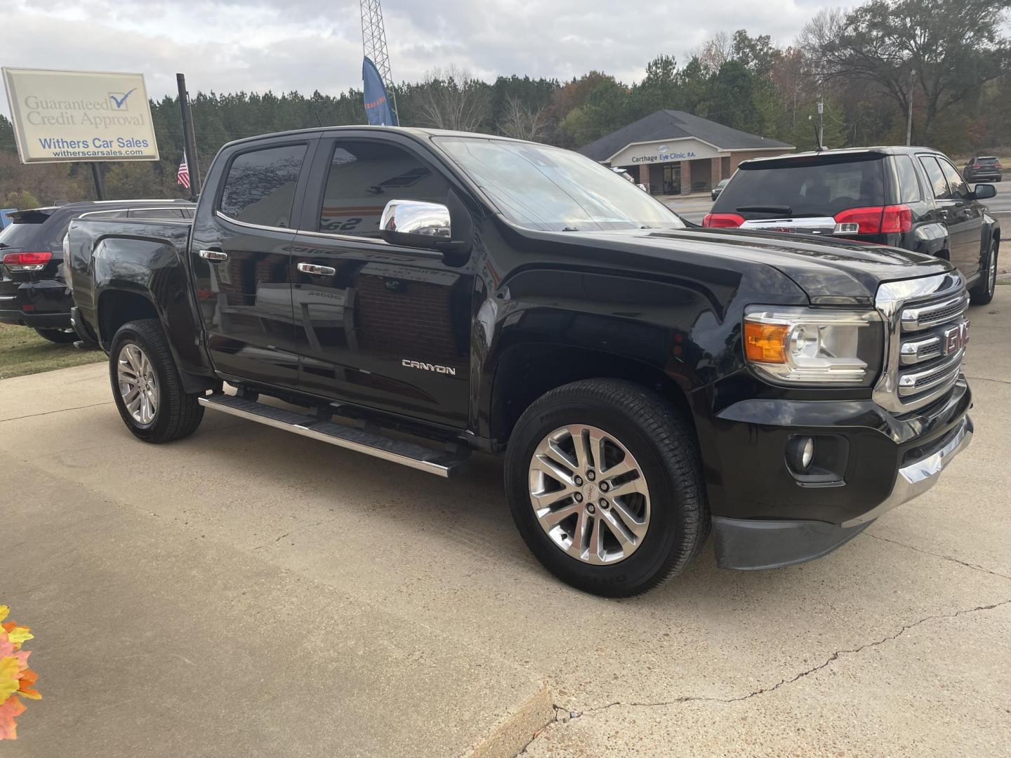 2016 Black /Black GMC Canyon SLT Crew Cab 2WD (1GTG5DE39G1) with an 3.6L V6 DOHC 24V engine, 6A transmission, located at 204 Hwy. 16 East, Carthage, MS, 39051, (601) 267-7277, 0.000000, 0.000000 - Photo#1