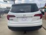 2018 White /Beige Honda Pilot EX-L w/Navigation AWD (5FNYF6H74JB) with an 3.5L V6 SOHC 24V engine, 6A transmission, located at 204 Hwy. 16 East, Carthage, MS, 39051, (601) 267-7277, 0.000000, 0.000000 - Photo#3
