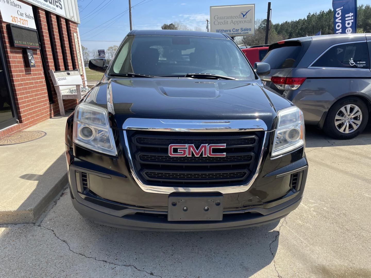 2017 Black /Black GMC Terrain SLE1 FWD (2GKALMEK4H6) with an 2.4L L4 DOHC 16V engine, 6A transmission, located at 204 Hwy. 16 East, Carthage, MS, 39051, (601) 267-7277, 0.000000, 0.000000 - Photo#2