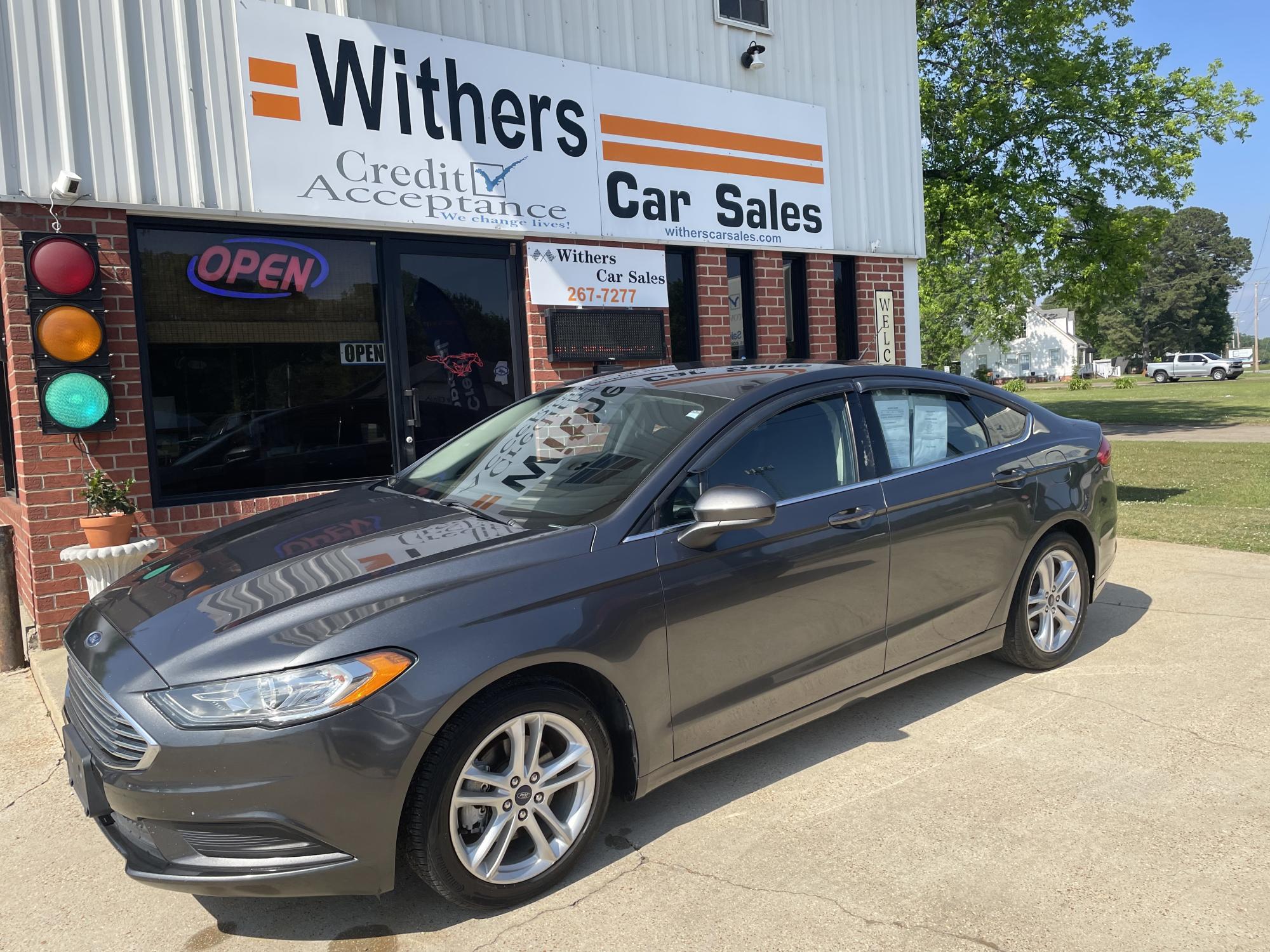 photo of 2018 Ford Fusion SE