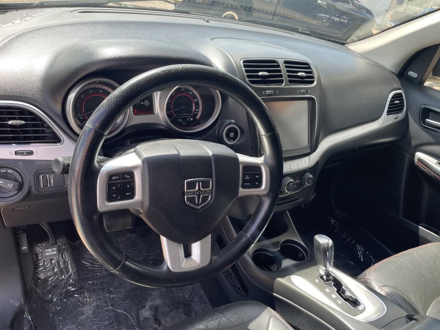 2019 Black /Black Dodge Journey GT (3C4PDCEG8KT) with an 3.6L V6 DOHC 24V engine, 6A transmission, located at 204 Hwy. 16 East, Carthage, MS, 39051, (601) 267-7277, 0.000000, 0.000000- Photo#5