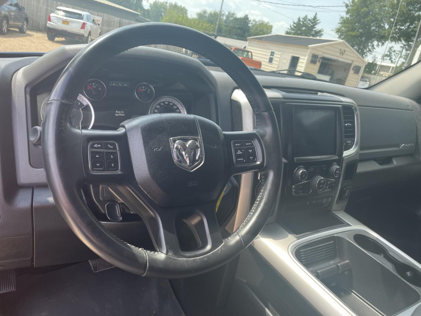 2019 Blue /Gray RAM 1500 SLT Crew Cab SWB 2WD (1C6RR6LT7KS) with an 5.7L V8 OHV 16V engine, 8A transmission, located at 204 Hwy. 16 East, Carthage, MS, 39051, (601) 267-7277, 0.000000, 0.000000- Photo#5