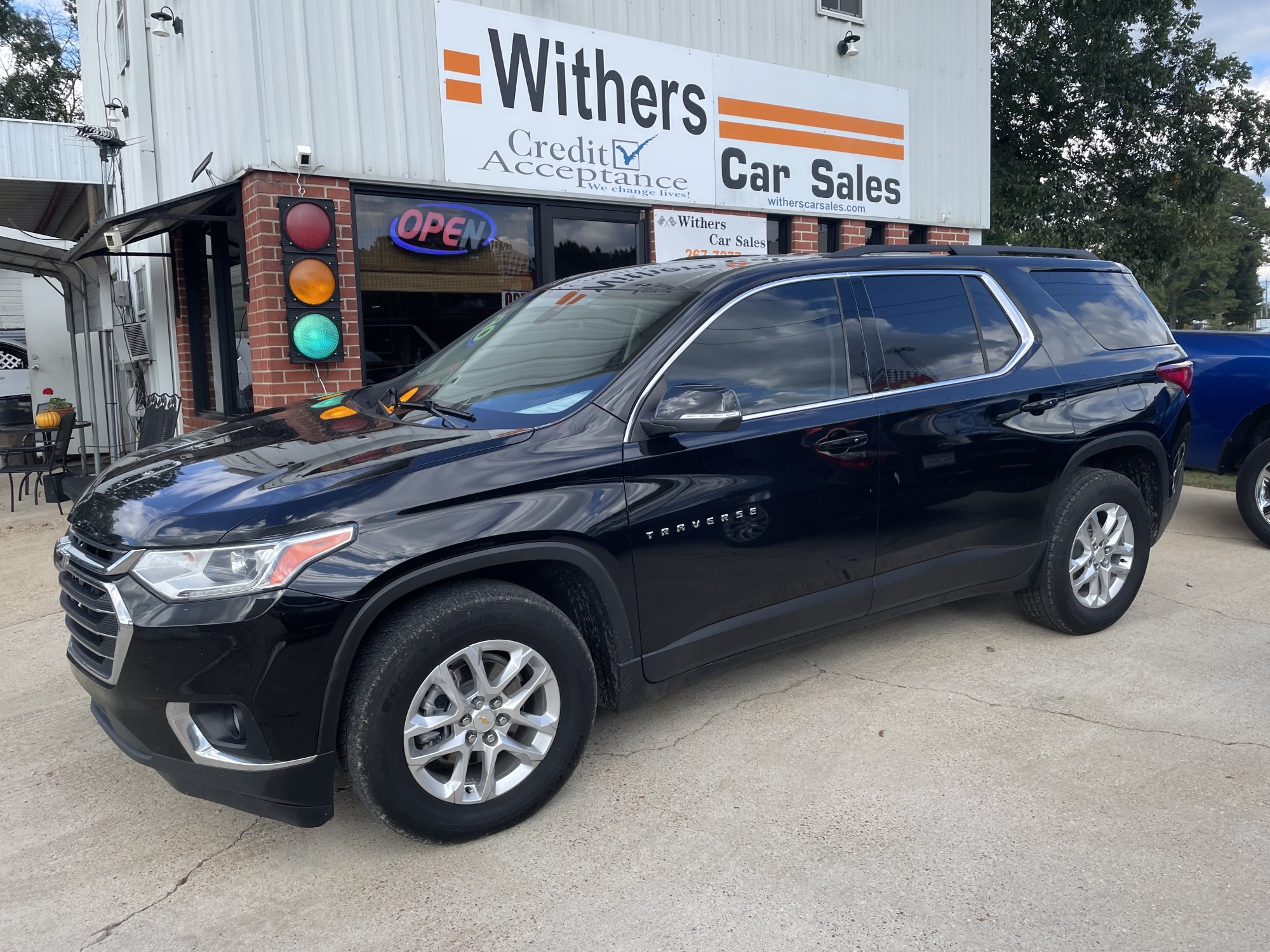 photo of 2021 Chevrolet Traverse LT Cloth FWD