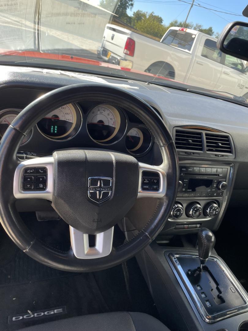 2014 RED /Black Dodge Challenger SXT (2C3CDYAG0EH) with an 3.6L V6 DOHC 24V engine, 5-Speed Automatic transmission, located at 204 Hwy. 16 East, Carthage, MS, 39051, (601) 267-7277, 0.000000, 0.000000- Photo#5