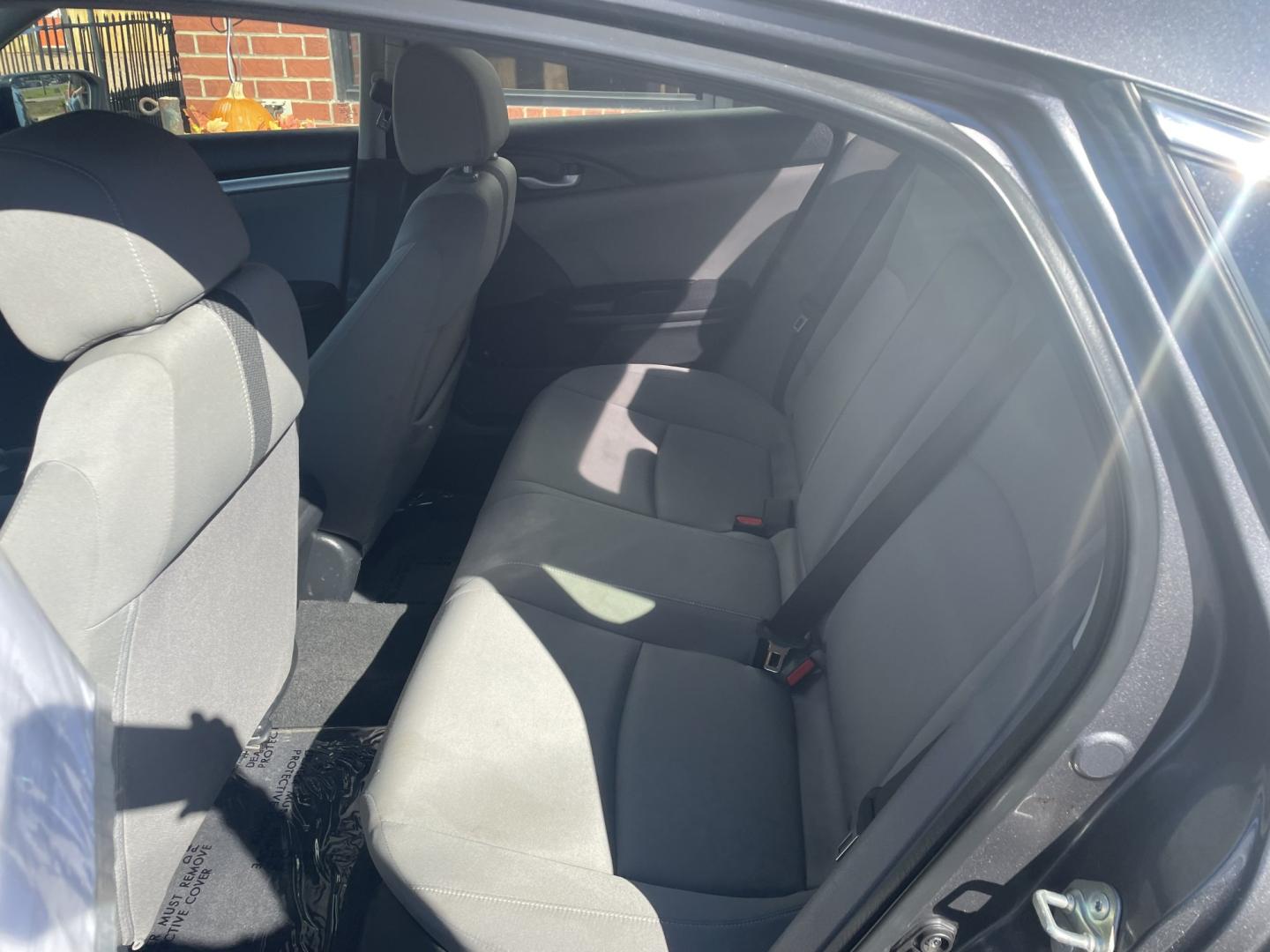 2018 Gray /Gray Honda Civic EX Sedan CVT (2HGFC2F79JH) with an 2.0L L4 DOHC 16V engine, CVT transmission, located at 204 Hwy. 16 East, Carthage, MS, 39051, (601) 267-7277, 0.000000, 0.000000- Photo#6